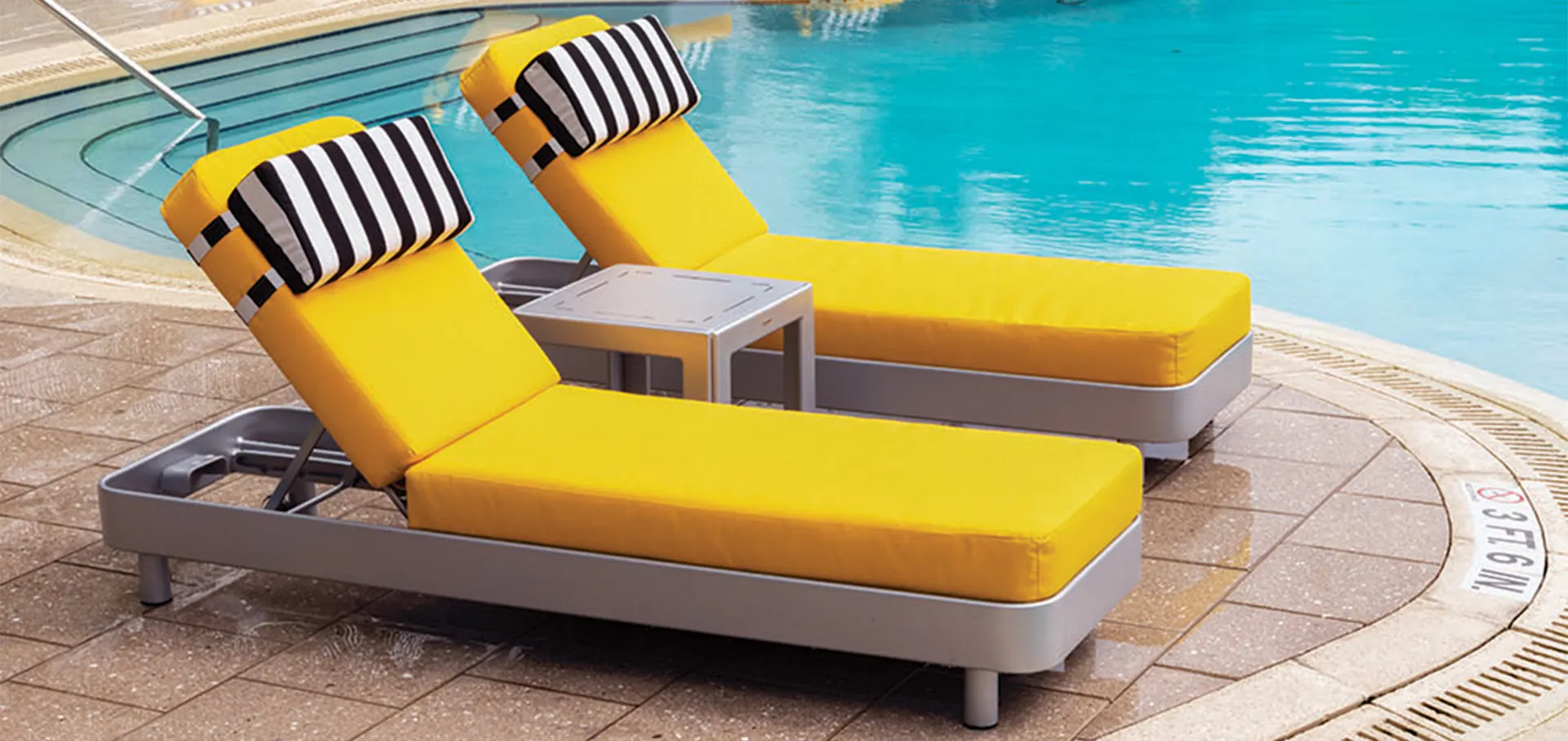 Era Modular Collection Chaise Lounges