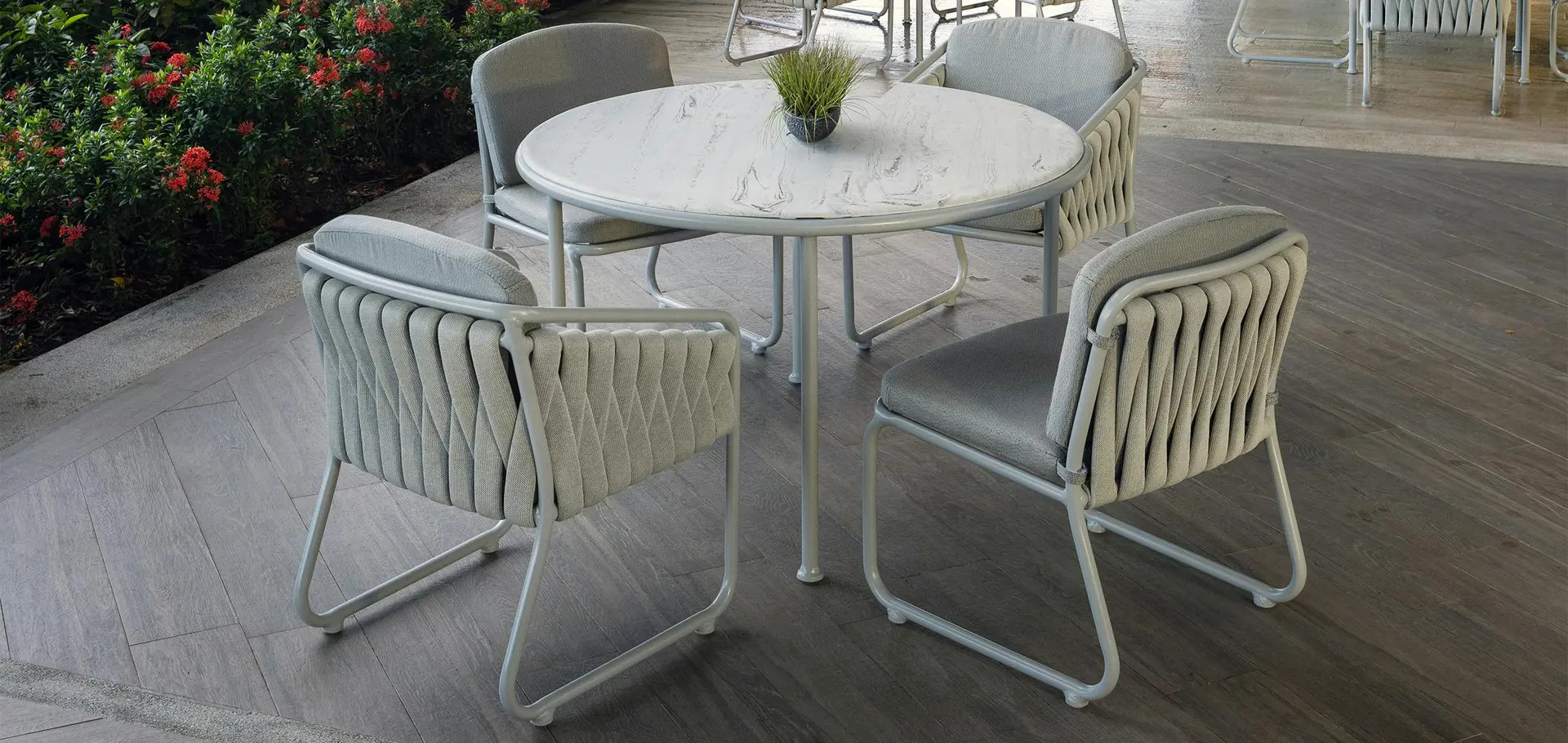 Cantata Collection Dining Set by Texacraft