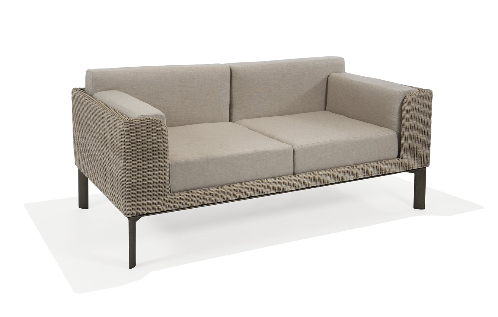 Coeur D'Alene Collection Outdoor Loveseat
